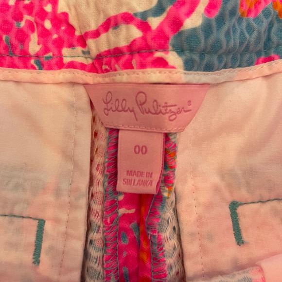 Lily Pulitzer Floral Shorts - Picture 2 of 2